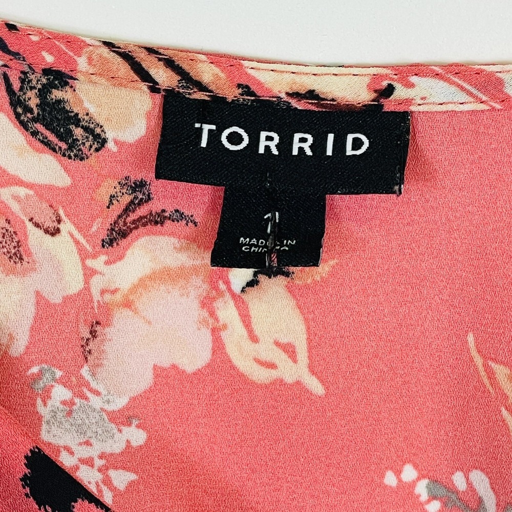 Torrid Womens 1 1X Blouse Top‎ Pink Floral Sleeveless Chiffon Wrap Bold Bright - Picture 6 of 7